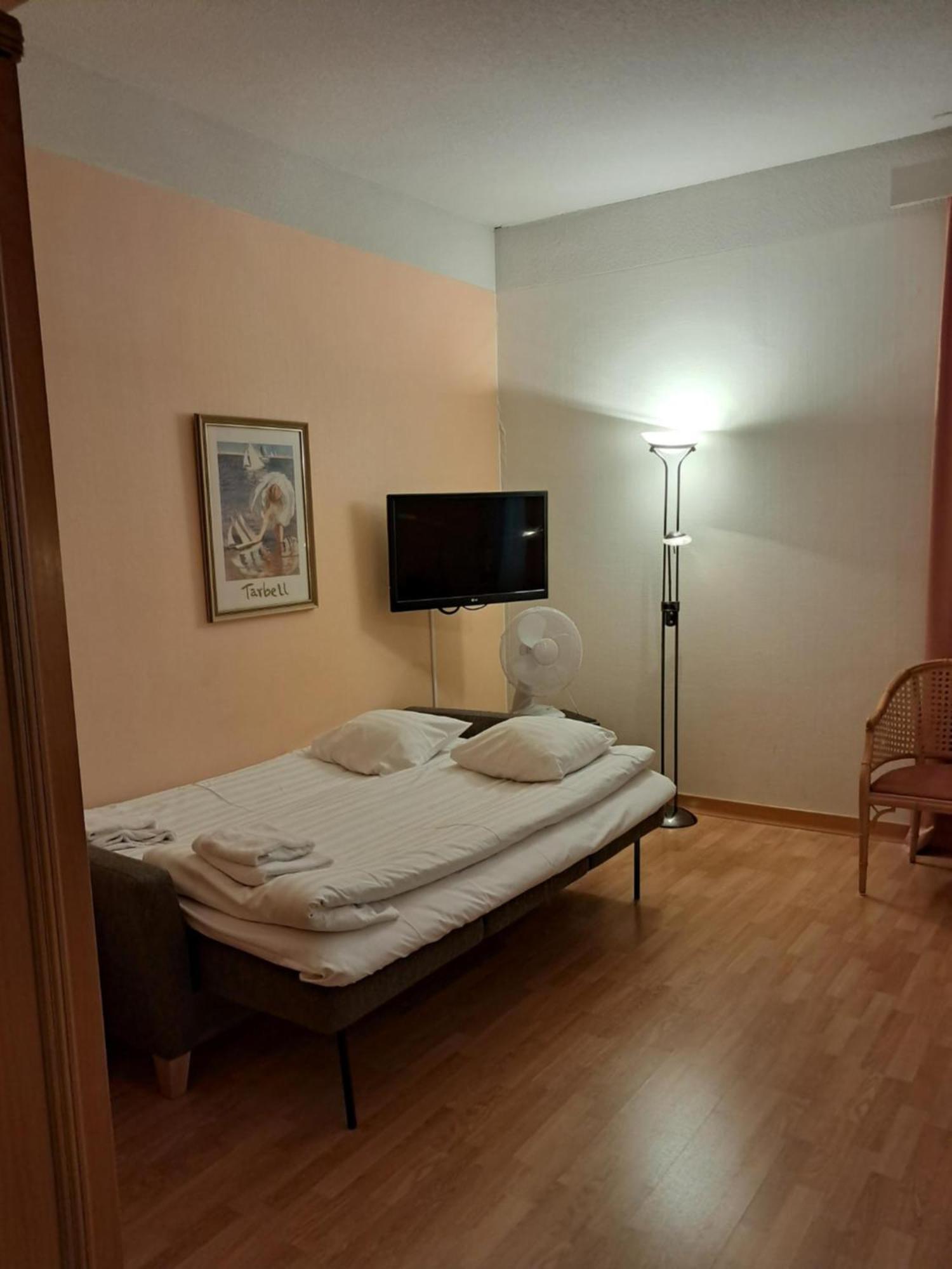 Hiisi Hotel Turku Seaport Bagian luar foto