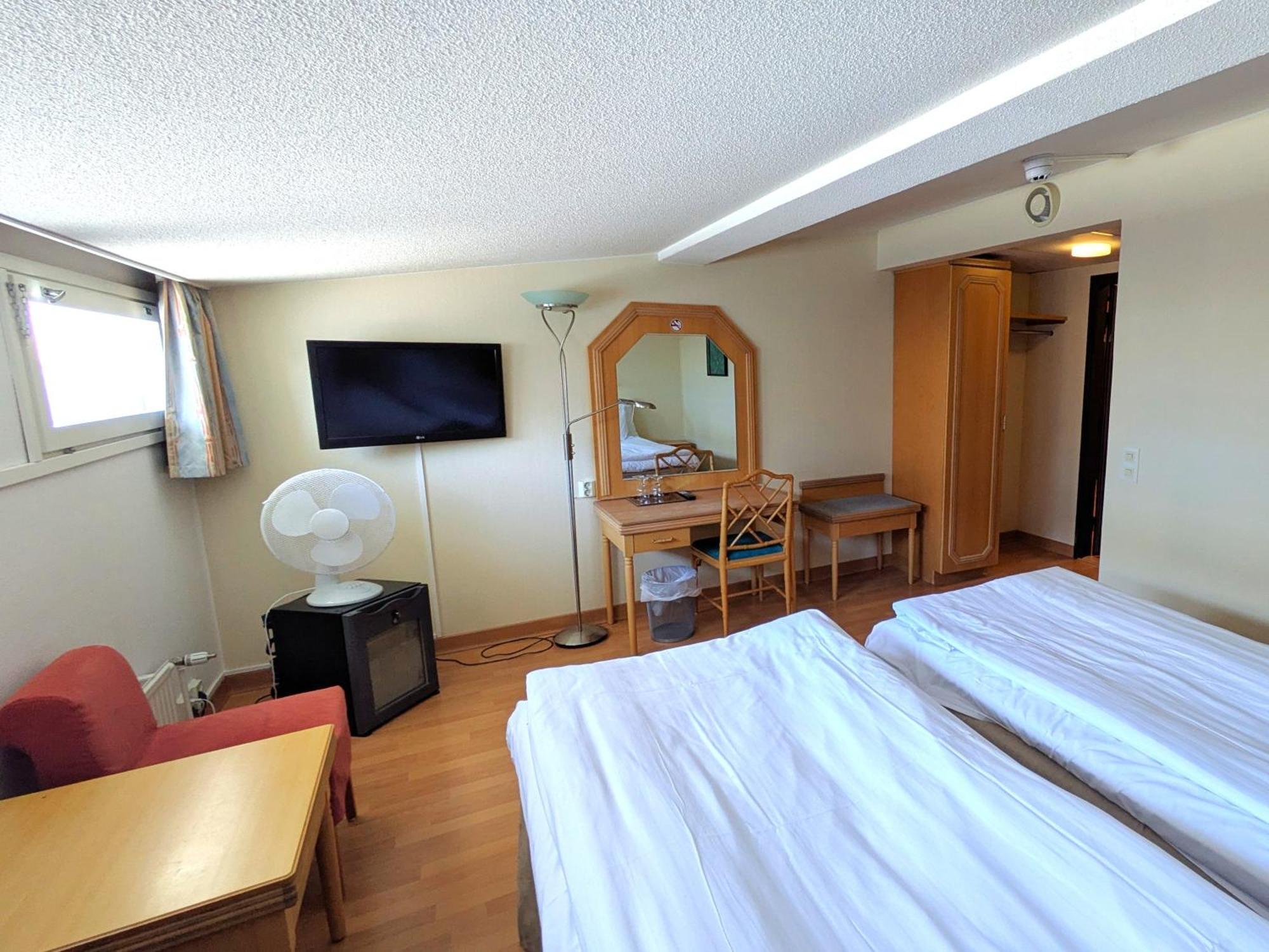 Hiisi Hotel Turku Seaport Bagian luar foto