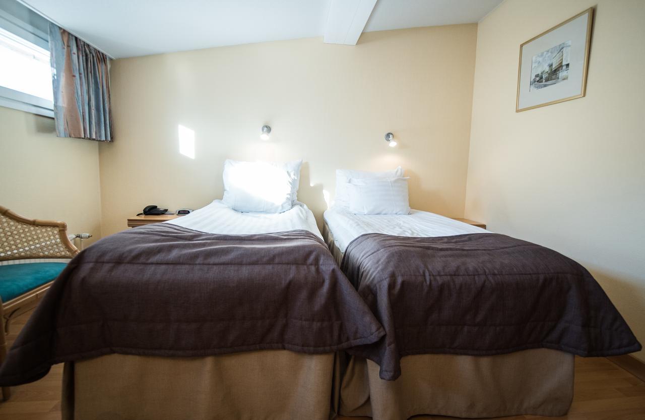 Hiisi Hotel Turku Seaport Bagian luar foto
